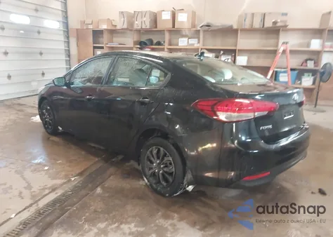 2018 Kia Forte Lx from USA, damaged, VIN 3KPFK4A70JE167734